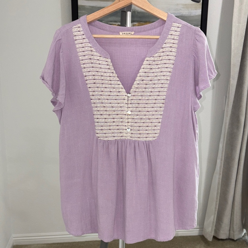 JODIFL Lilac Blouse with Textured Panel